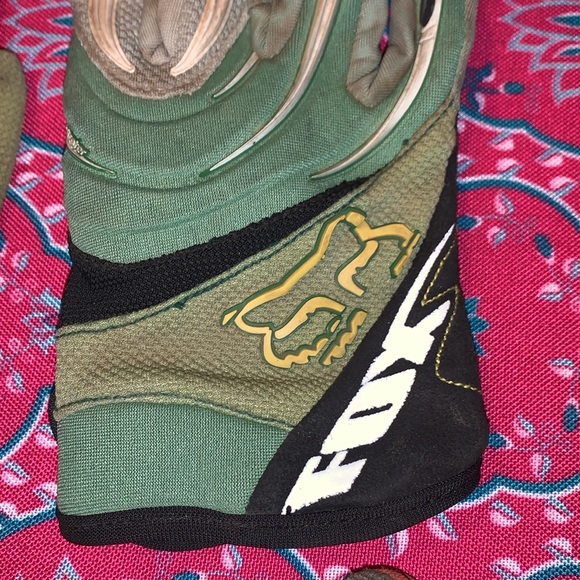 GUC Dirt Bike/ATV Riding Gloves.  Set of 2, Sz S-8, Sz 9. - Picture 2 of 8